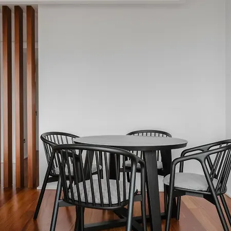 Appartamento T3 In Alvalade Lisbona